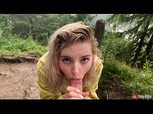 ❤️ Rapariga engole o esperma depois de um broche público - Eva Elfi ❌ Porno porno em nós pt.hqpornvideos.ru ❌